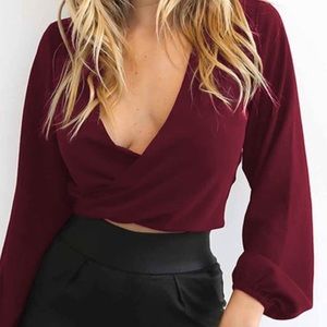 Long sleeve crop top